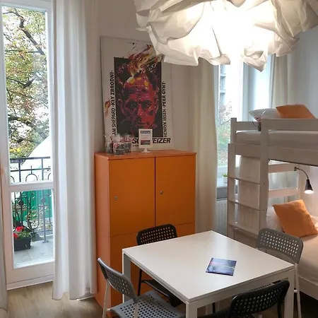 Hostel Vava *