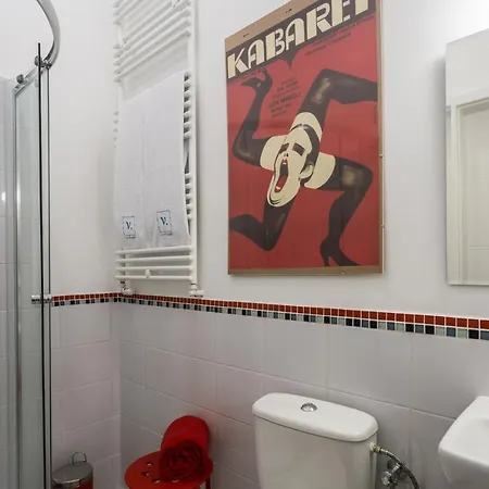 Hostel Vava